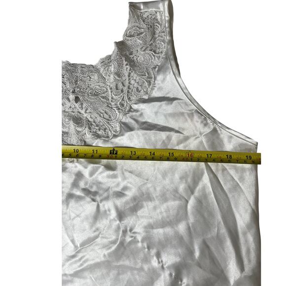 Cinema Etoile White Satin Shirt Size Large L - Picture 4 of 5